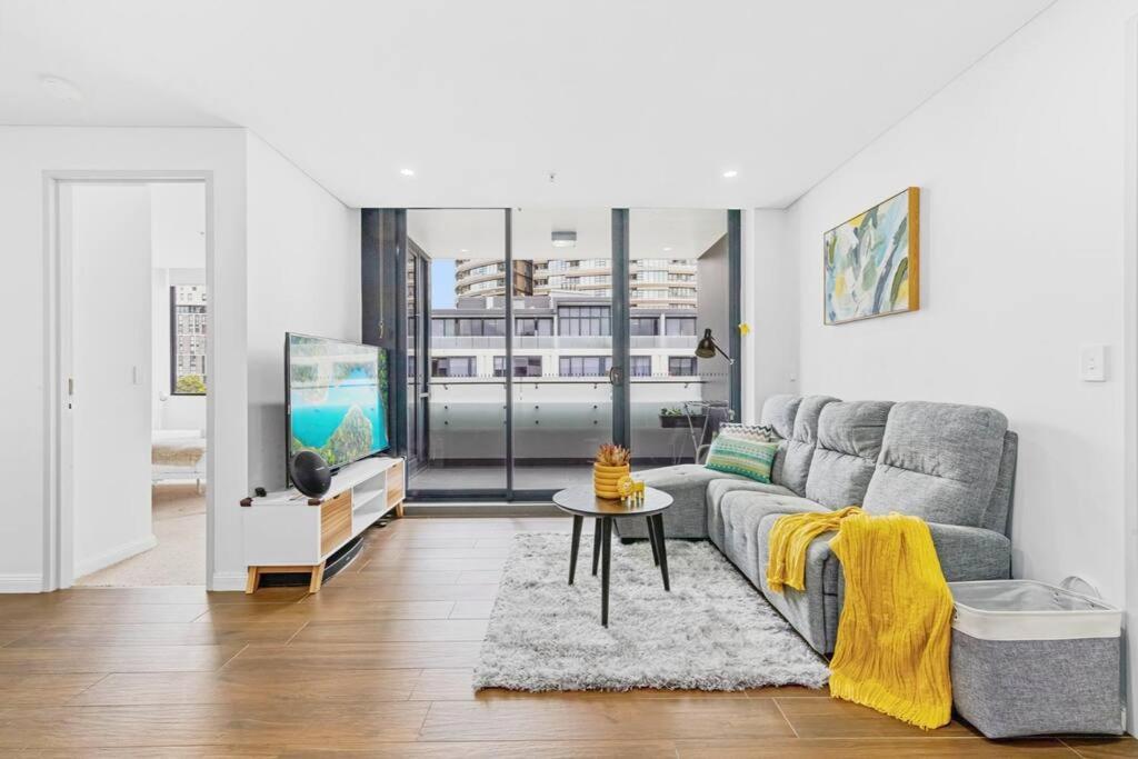 Four Bedroom With Facilities In Olympic Park Appartamento Sydney